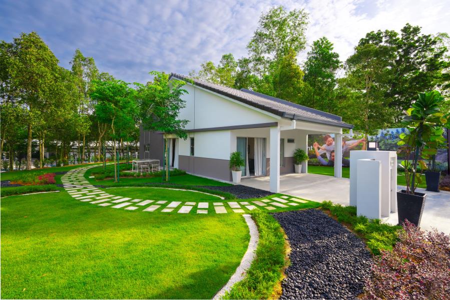 Bandar Ainsdale : Arina